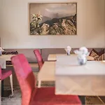 Haus Kristall 3*