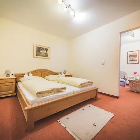 Haus Kristall 3* Uderns