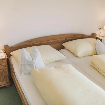 Haus Kristall Uderns